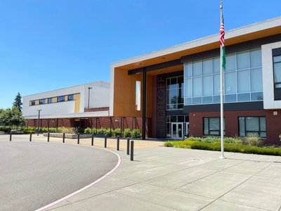 Hudtloff Middle School