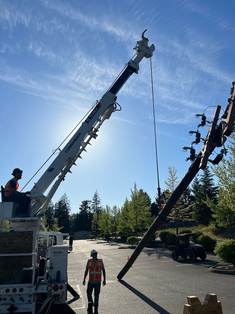 Overhead Line Construction Overhead electrical line construction